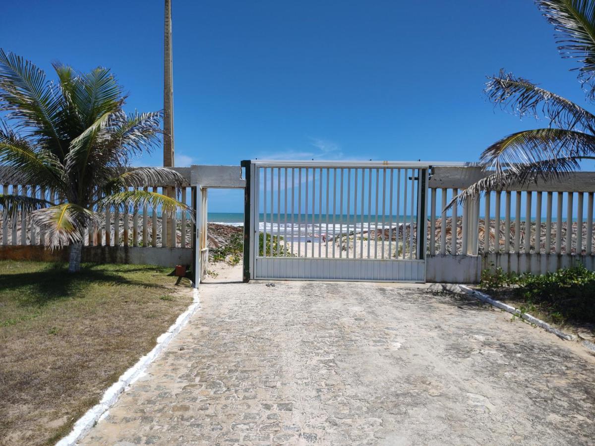 Casa De Fechado, Frente O Mar